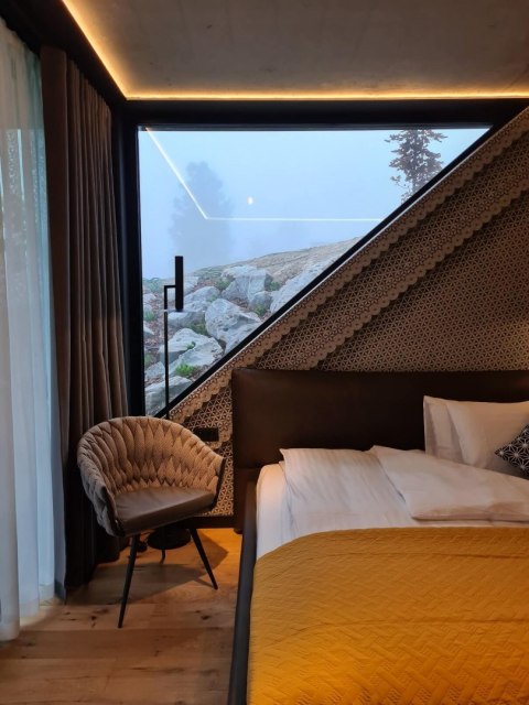 Taśma LED 2835x128 4000K IP65 LP-Strip LED 4000