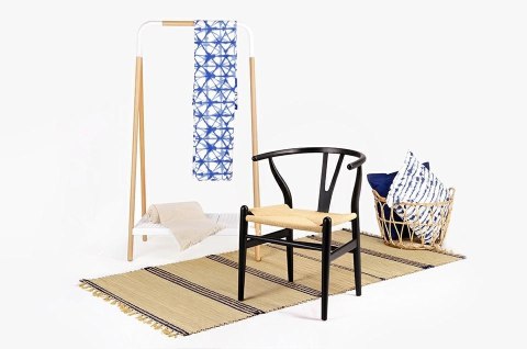 -15% Krzesło WISHBONE czarne - drewno bukowe, naturalne włókno -15% Krzesło WISHBONE czarne - drewno bukowe, naturalne włókno