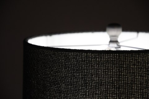 LAMPA STOŁOWA ARCADE Z ABAŻUREM 50X50X90 CM LAMPA STOŁOWA ARCADE Z ABAŻUREM 50X50X90 CM